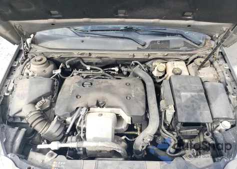 2017 Buick Regal Sport Touring из США, поврежденный, VIN 2G4GL5EX9H9130333